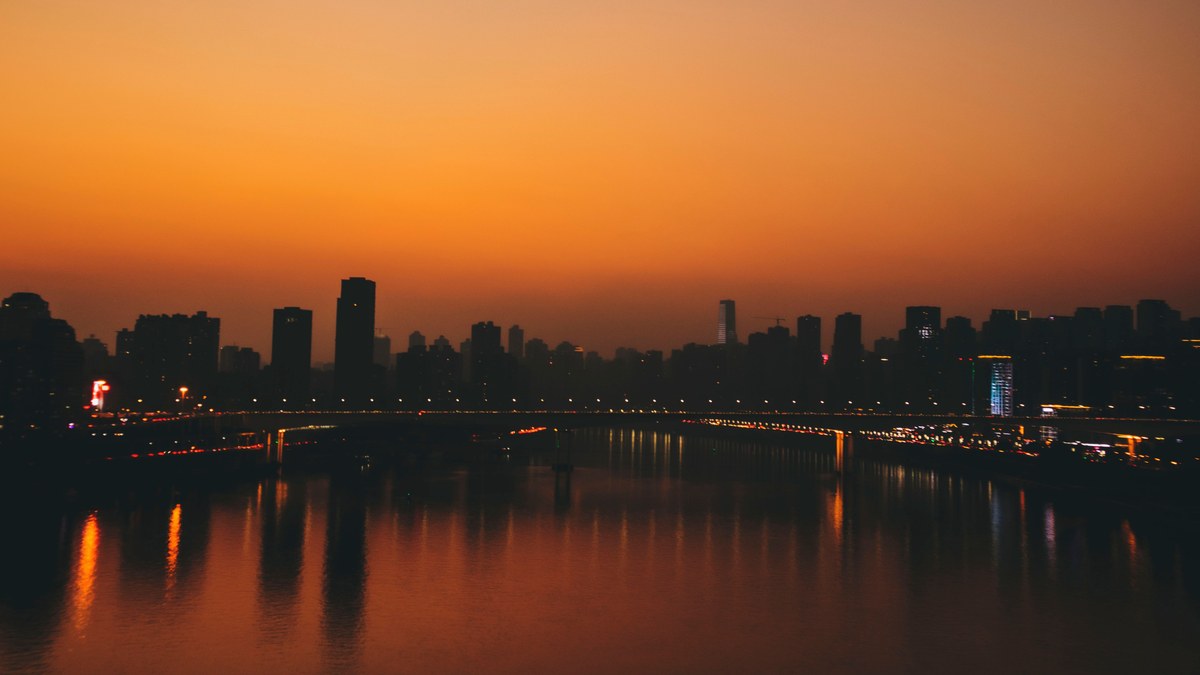 Middle East escalation threatens global oil supplies